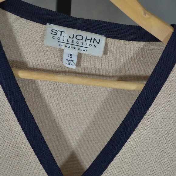 ST John Collection By Marie Gray Navy Blue and Tan Sweater size 16 - Picture 9 of 9